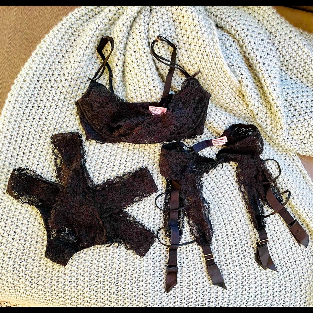 Gorgeous Agent Provocateur Set